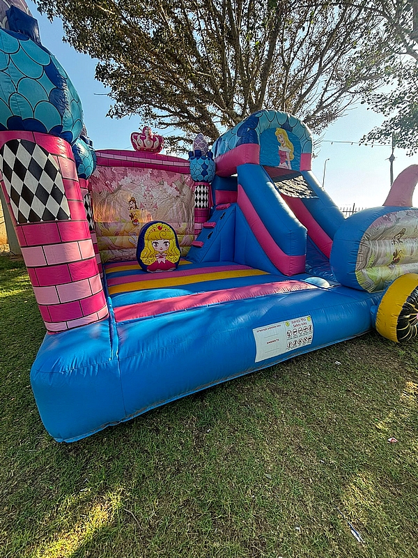 מתנפח נסיכות